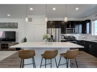 Photo #6: 3193829 Listing
