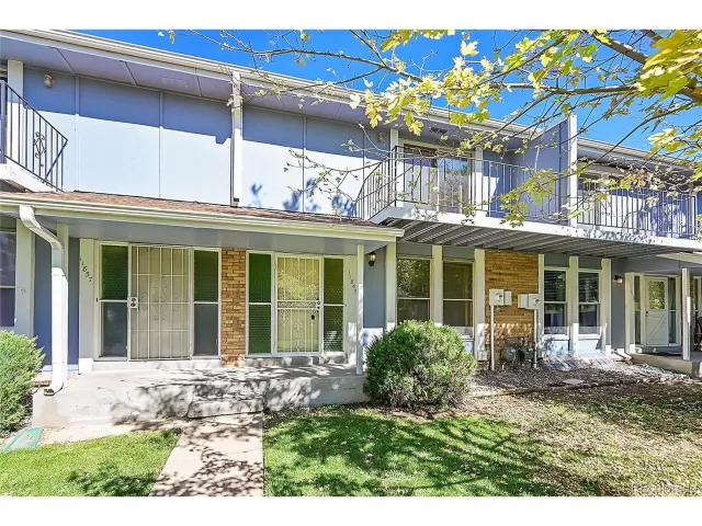 MLS: 3196134 Condo For Sale