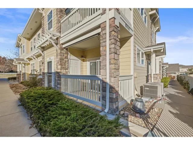 MLS: 3198785 Condo For Sale