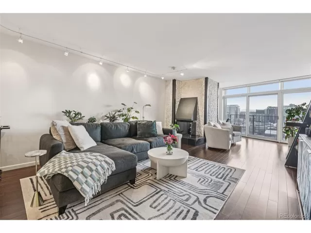 MLS: 3201954 Condo For Sale