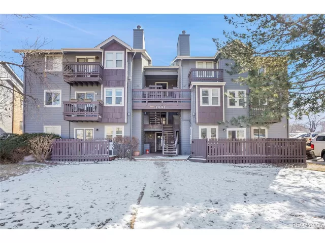 MLS: 3203004 Condo For Sale