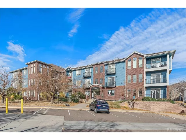 MLS: 3203502 Condo For Sale