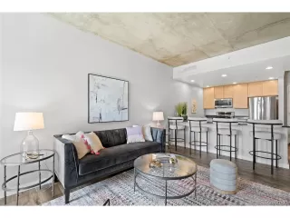 Photo #3: 3206142 Listing