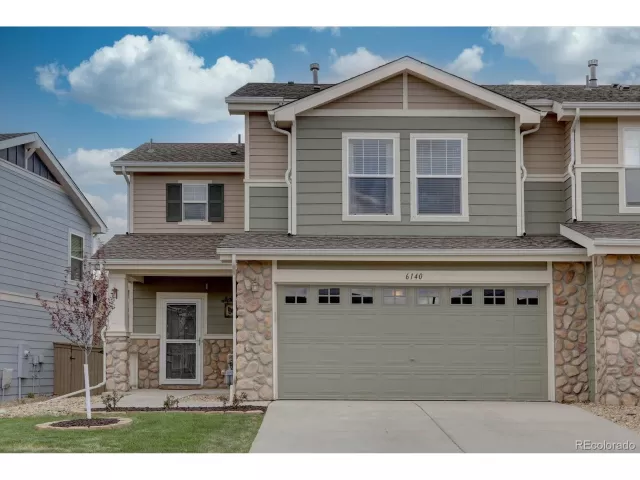 MLS: 3206320 Condo For Sale