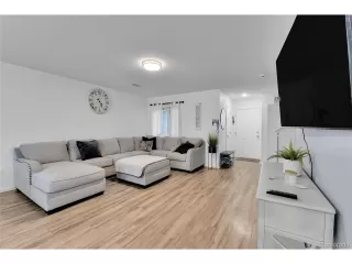 Photo #5: 3213909 Listing