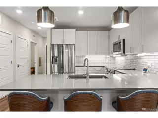 Photo #6: 3217582 Listing