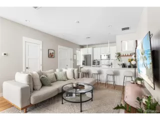 Photo #4: 3227597 Listing