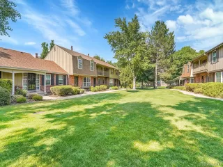 Photo #2: 3229858 Listing 