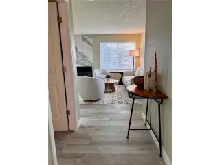 Photo #5: 3235055 Listing