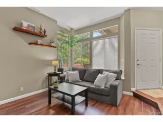 Photo #5: 3235631 Listing