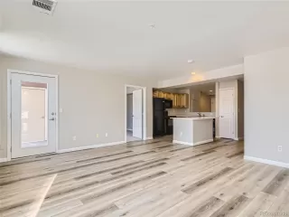 Photo #5: 3236361 Listing