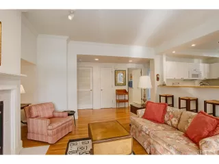 Photo #6: 3240476 Listing