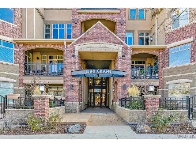 MLS: 3242737 Condo For Sale