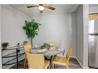 Photo #4: 3243325 Listing