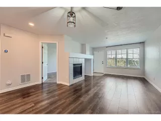 Photo #4: 3243844 Listing