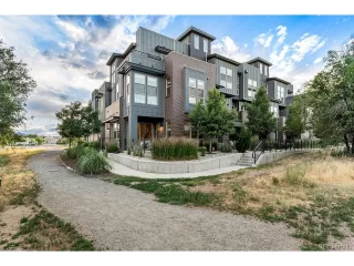 Photo #4: 3244856 Listing