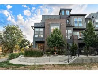 Photo #5: 3244856 Listing