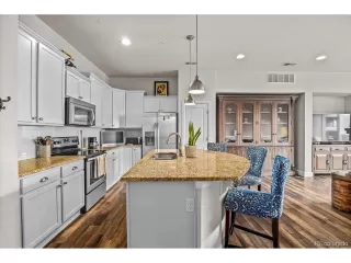 Photo #3: 3245556 Listing