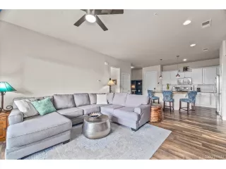 Photo #6: 3245556 Listing