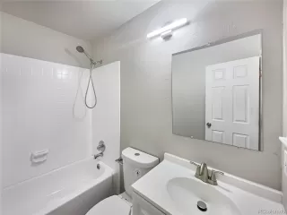 Photo #4: 3247245 Listing