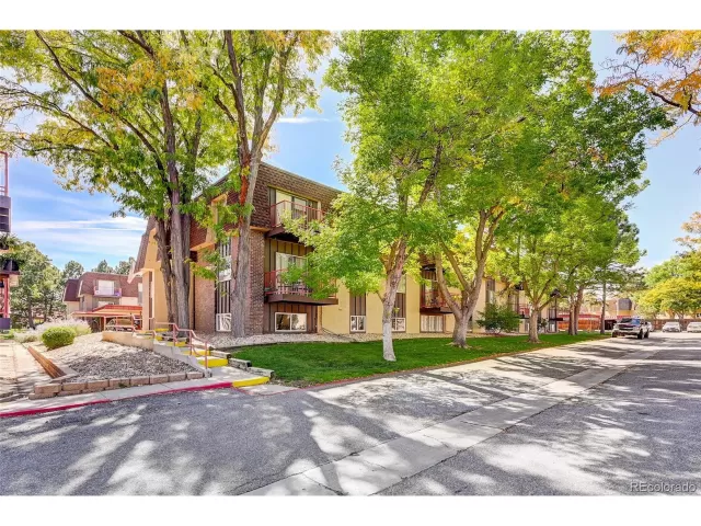 MLS: 3250703 Condo For Sale