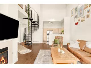 Photo #2: 3252119 Listing 