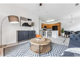 Photo #3: 3254566 Listing