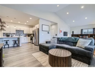 Photo #2: 3258991 Listing