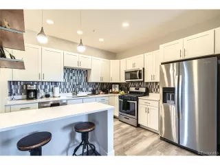 Photo #5: 3258991 Listing