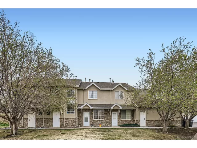 MLS: 3261395 Condo For Sale