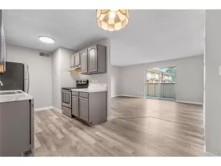 Photo #6: 3261600 Listing 