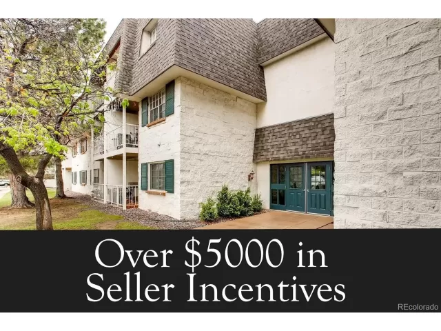 MLS: 3262333 Condo For Sale