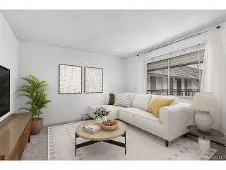 Photo #3: 3262333 Listing