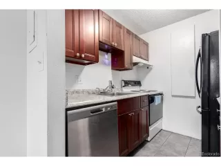 Photo #5: 3262333 Listing