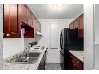 Photo #6: 3262333 Listing