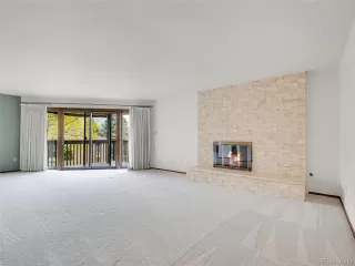 Photo #6: 3262363 Listing