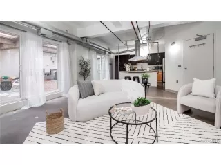 Photo #5: 3268171 Listing