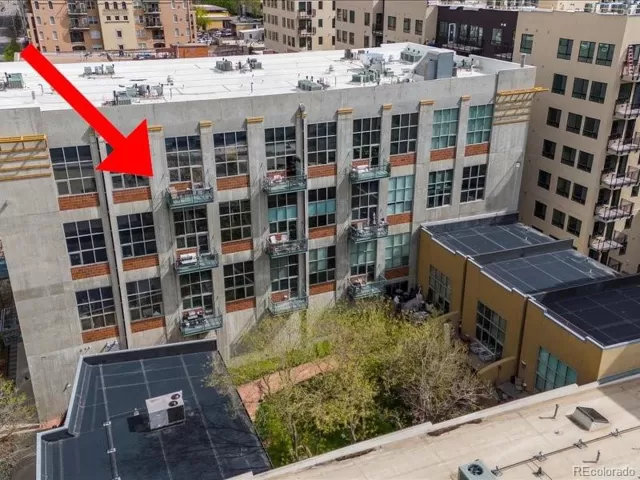 MLS: 3268492 Condo For Sale