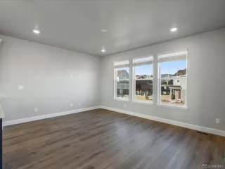 Photo #4: 3270307 Listing