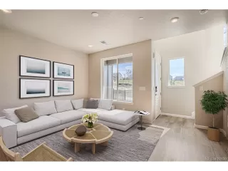 Photo #5: 3271825 Listing