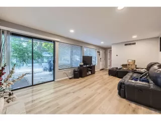 Photo #4: 3277804 Listing