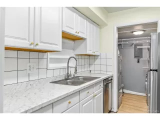 Photo #5: 3279359 Listing