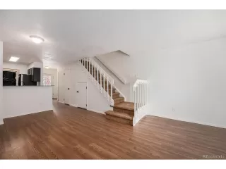 Photo #5: 3293658 Listing