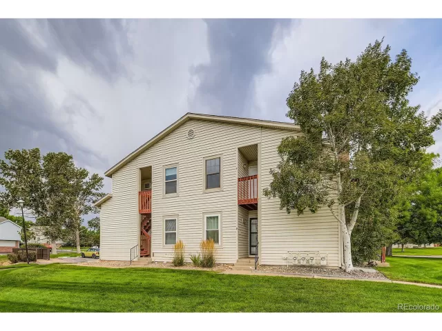 MLS: 3294567 Condo For Sale