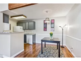 Photo #6: 3294856 Listing