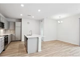 Photo #3: 3295418 Listing
