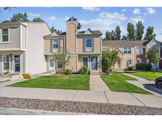 MLS: 3296014 Condo For Sale