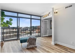 Photo #5: 3296818 Listing