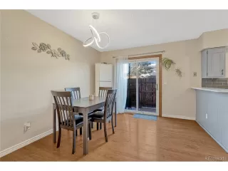 Photo #6: 3297037 Listing