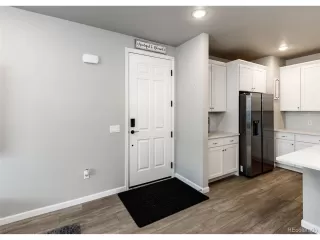 Photo #5: 3300091 Listing 